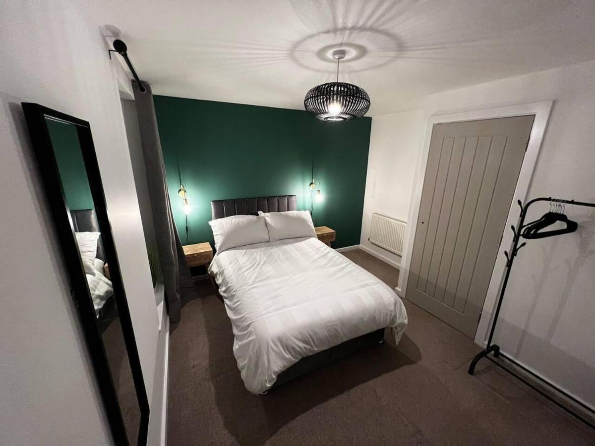 Beautiful 4-Bed House In Lincoln- Close To Centre Екстериор снимка