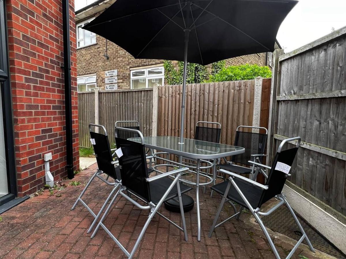 Beautiful 4-Bed House In Lincoln- Close To Centre Екстериор снимка